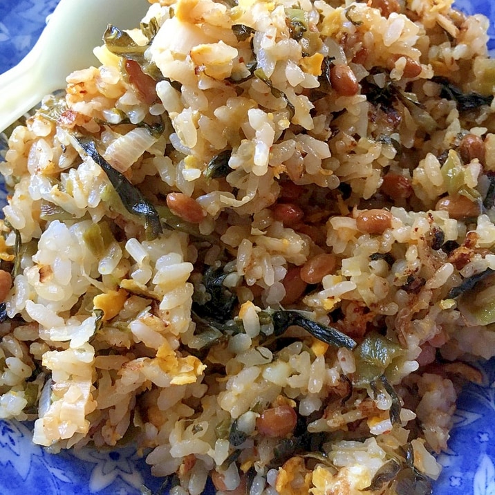 納豆と高菜漬けの炒飯